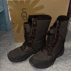 UGG Adirondack Fur Lined Event Waterproof Fabric Boot for Winter/Snow